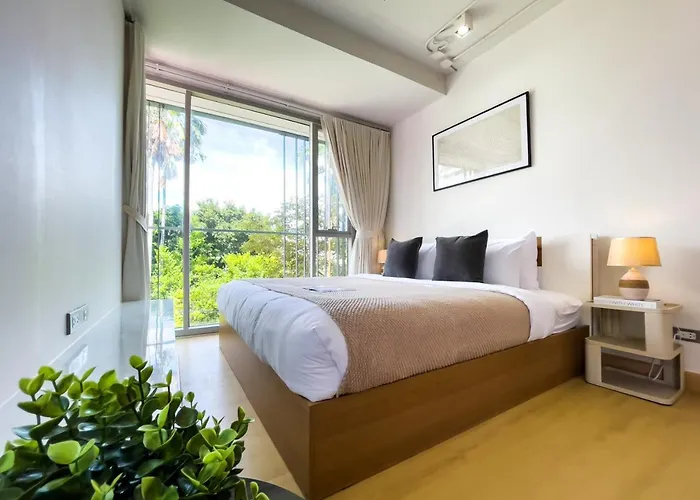 Apartment Near Bts Asok And Mrt Skv L Pool And Sauna *