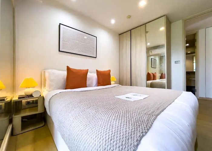 Apartment Near Bts Asok And Mrt Skv L Pool And Sauna