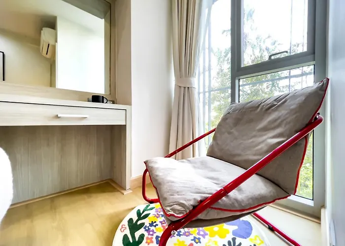 Near Bts Asok And Mrt Skv L Pool And Sauna Apartment Bangkok