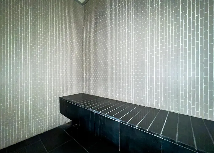 Near Bts Asok And Mrt Skv L Pool And Sauna Apartment